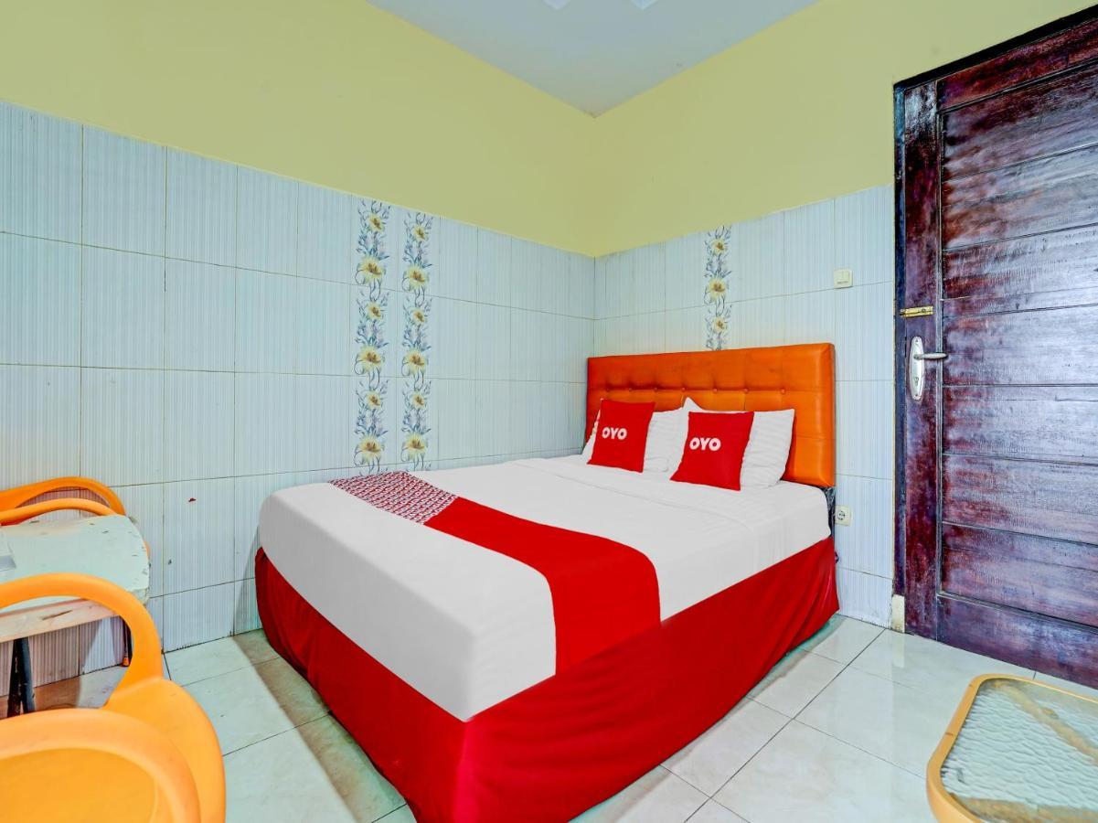 Oyo 90238 Hotel Nusantara Cirebon Exteriör bild
