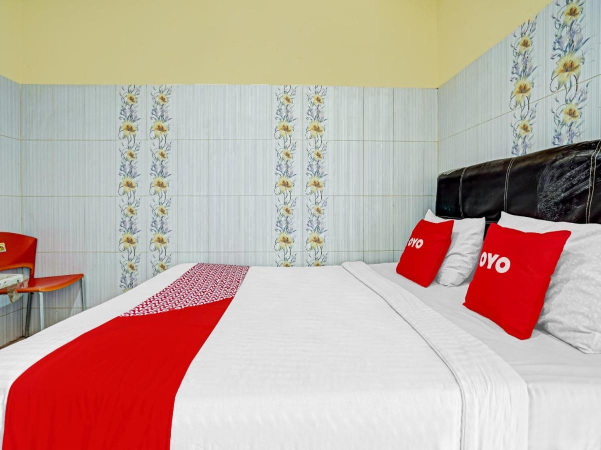 Oyo 90238 Hotel Nusantara Cirebon Exteriör bild